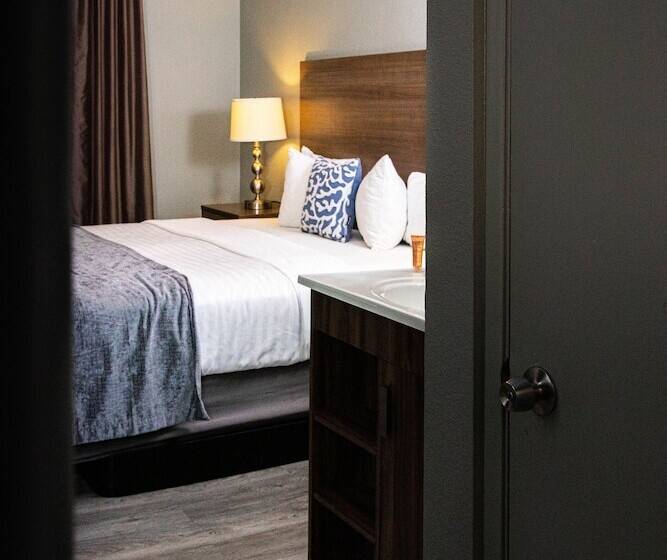 Superior Oda, Urban Boutique