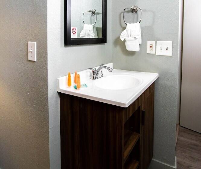 Standart Oda, Urban Boutique