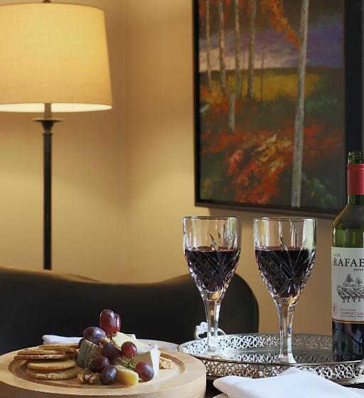 חדר סטנדרט עם מיטת קינג, Westport Country Lodge