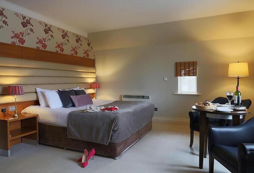 חדר סטנדרט עם מיטת קינג, Westport Country Lodge