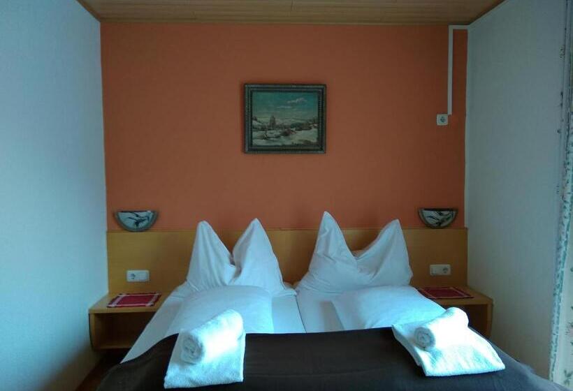 Номер Стандарт с Балконом, Gästehaus Unterberger