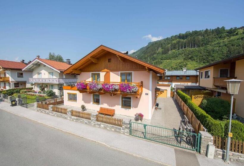 Номер Стандарт с Балконом, Gästehaus Unterberger