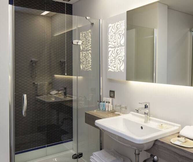 套房, Ramada Hotel & Suites By Wyndham Izmir Kemalpasa