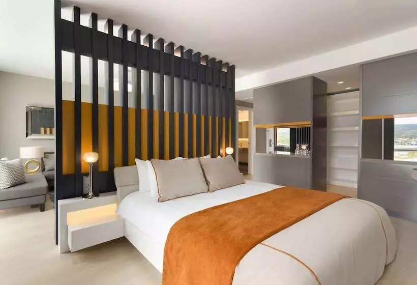 سوییت, Ramada Hotel & Suites By Wyndham Izmir Kemalpasa
