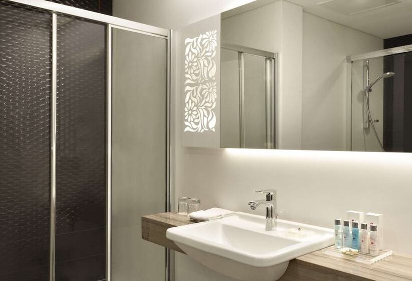 سوییت, Ramada Hotel & Suites By Wyndham Izmir Kemalpasa