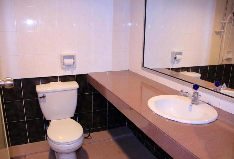 غرفة عائلية, Sun Inns Hotel Sitiawan