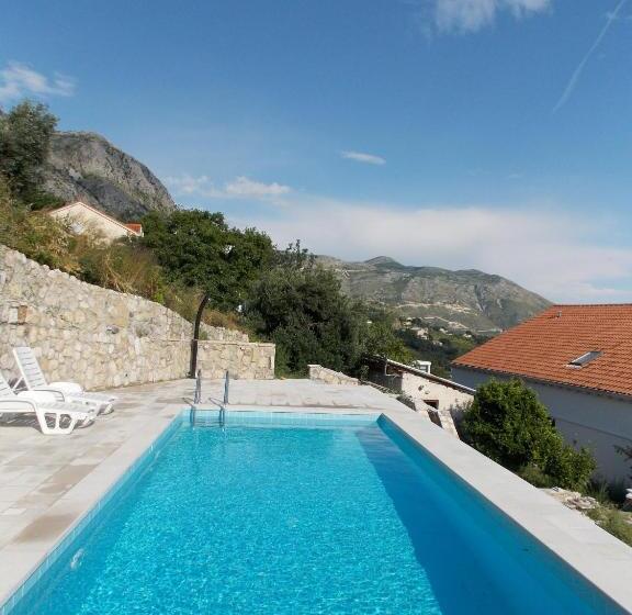 اتاق ساده سه‌ نفره, Villa Adriatic Rooms