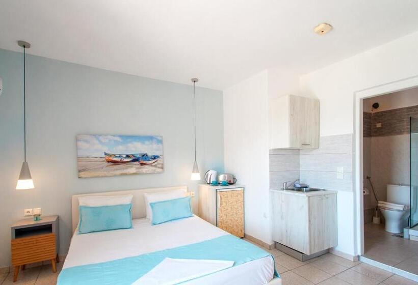 غرفة سوبيريور مطلّة علي البحر, Angelos Studios