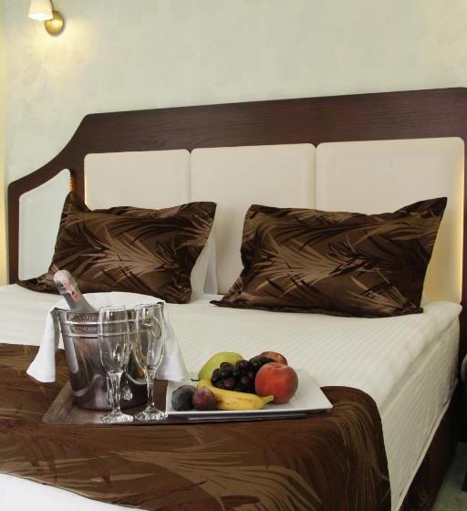 سوییت, Asrin Park Hotel & Spa Convention Center