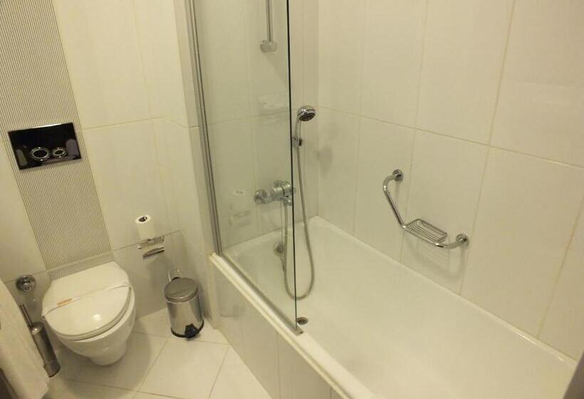 اتاق عادی یک تخته, Asrin Park Hotel & Spa Convention Center