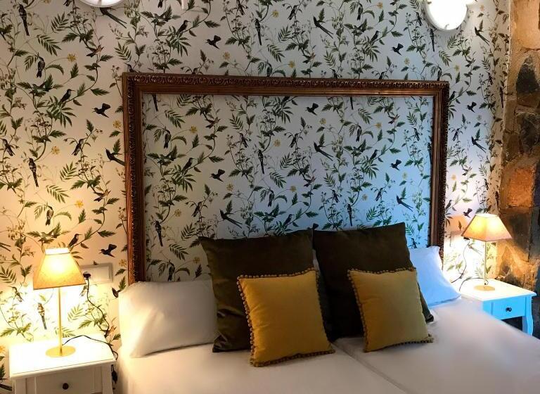 חדר סטנדרט לשלושה, Hostal Leon Dormido