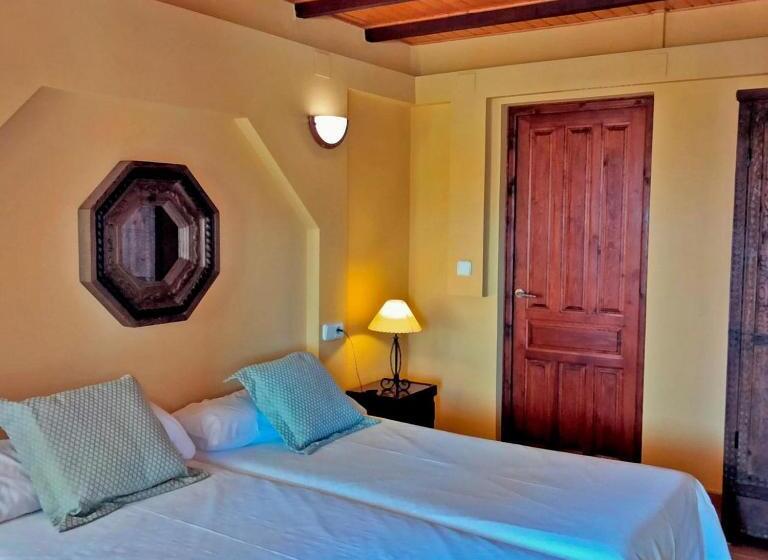 Апартаменты 1 Спальня, Hostal Leon Dormido