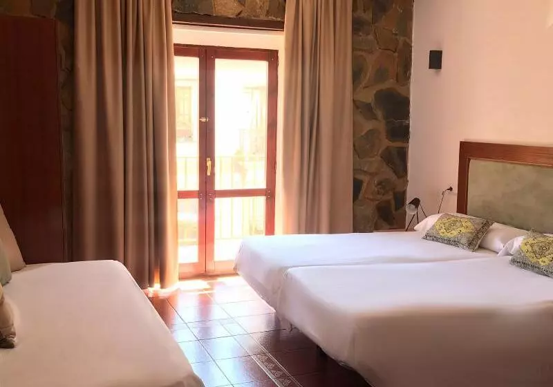 スタンダード４人部屋, Hostal Leon Dormido