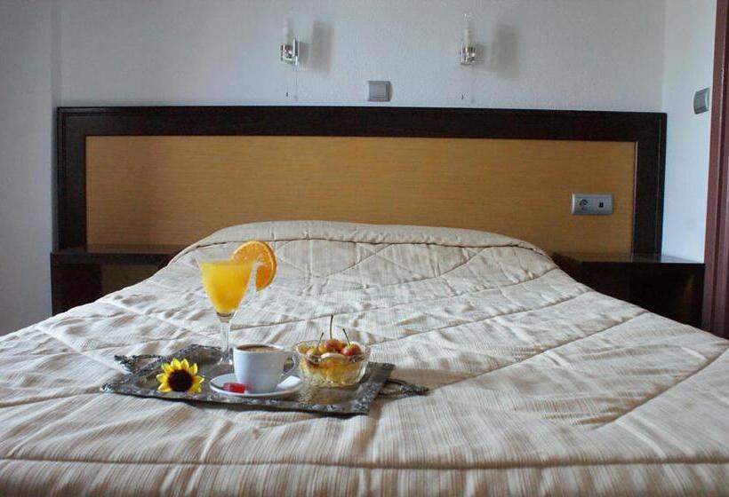 חדר סטנדרט יחיד עם מרפסת, Aposperides