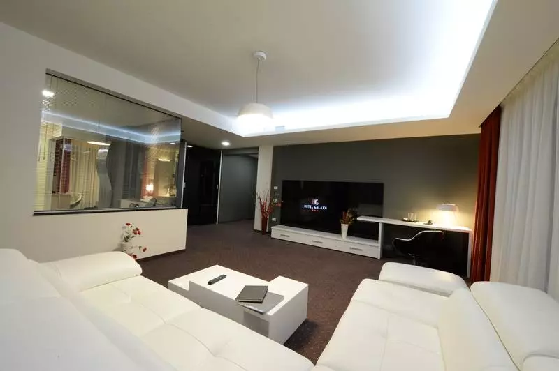 スイート, Galaxy