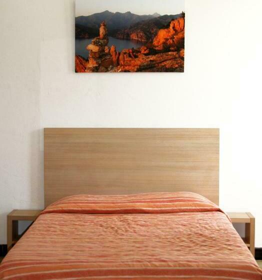 غرفة قياسية, Hôtel Colombo  Porto Corse