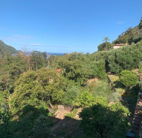 غرفة قياسية ثلاثية, Hôtel Colombo  Porto Corse