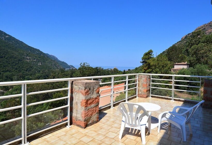 غرفة قياسية رباعية, Hôtel Colombo  Porto Corse