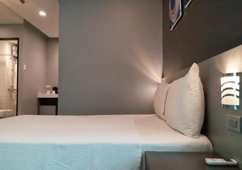 اتاق سوپریور, Leez Inn Malate