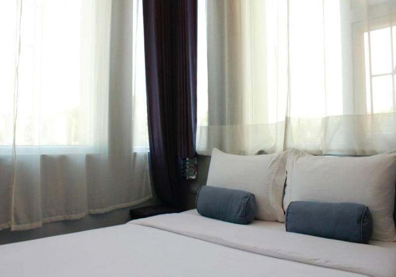 اتاق لوکس, Leez Inn Malate