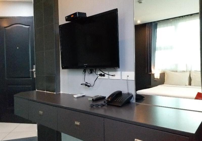 اتاق لوکس, Leez Inn Malate