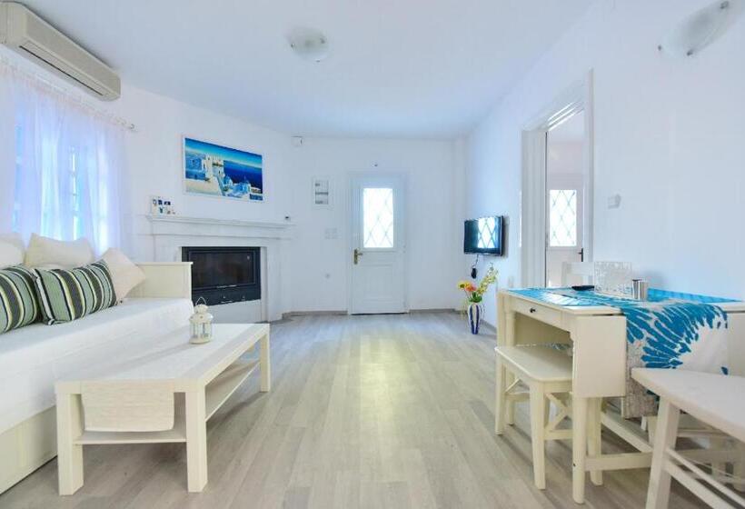 جناح, Limnionas Bay Village