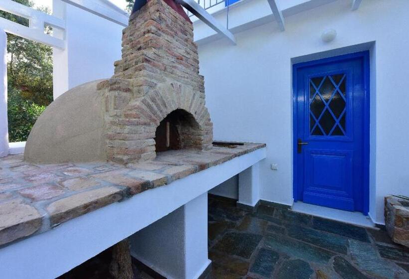 جناح, Limnionas Bay Village