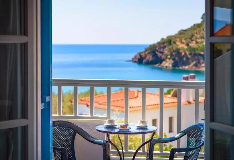 スーペリアールーム, Limnionas Bay Village