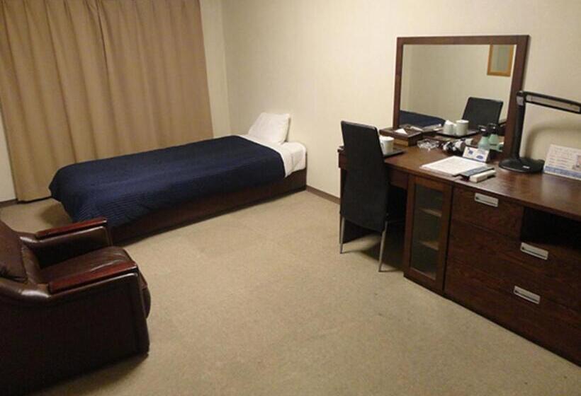 غرفة أساسية سرير مزدوج, Livemax Budget Nagoya