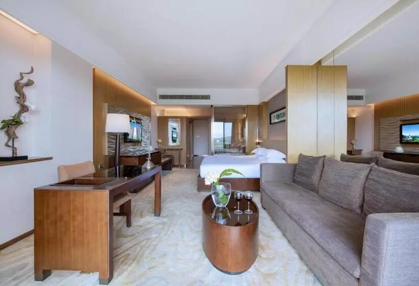 キングサイズベッドのデラックスルーム, Mission Hills Hotel Resorts Dongguan
