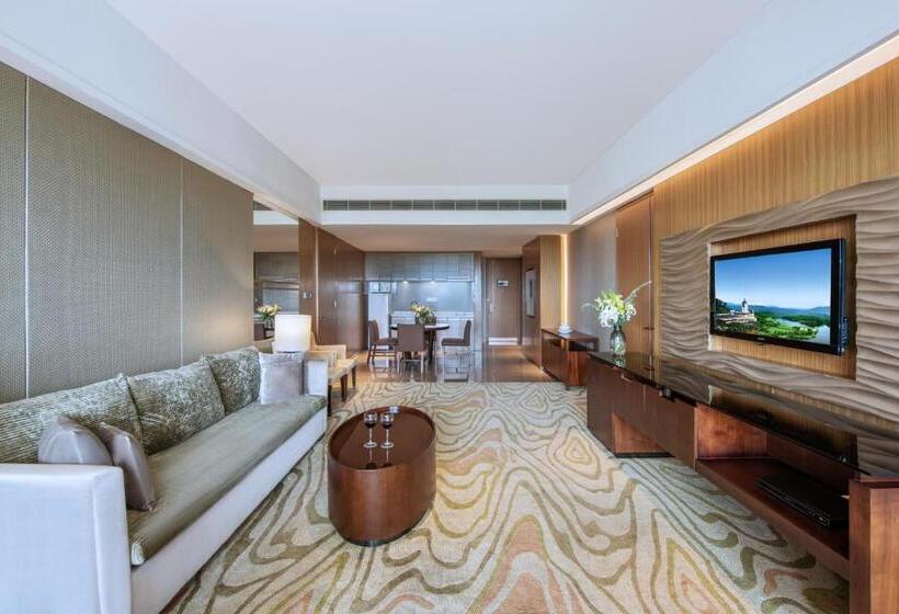 Люкс Повышенной Комфортности, Mission Hills Hotel Resorts Dongguan