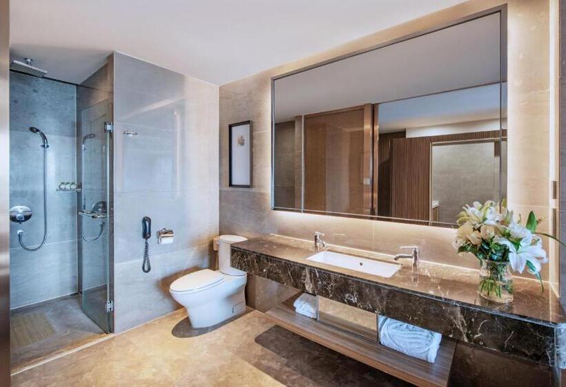 Номер Deluxe Вид на Озеро, Mission Hills Hotel Resorts Dongguan