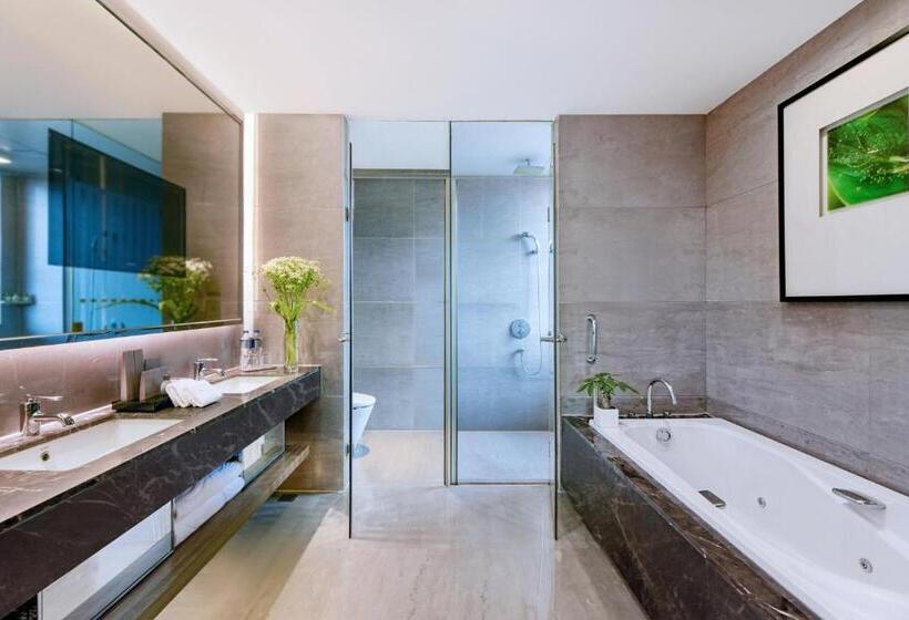 Номер Премиум Вид на Озеро, Mission Hills Hotel Resorts Dongguan