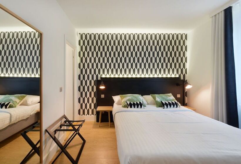 اتاق استاندارد, Pax