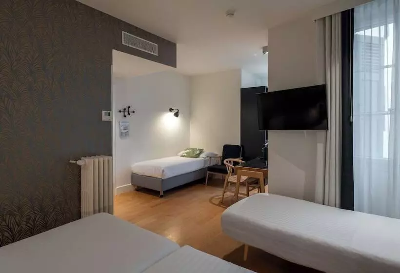 4 Bett Standardzimmer, Pax