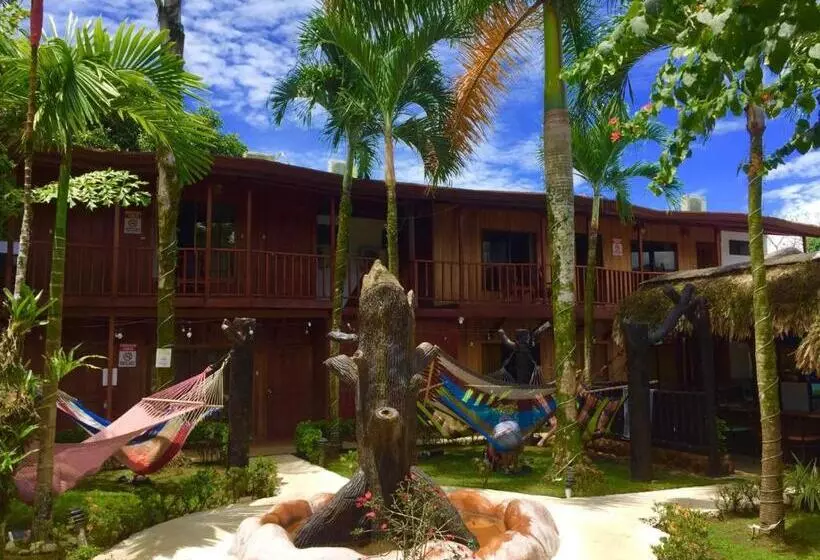 バルコニー付きスタンダードルーム, Poshtel Arenal