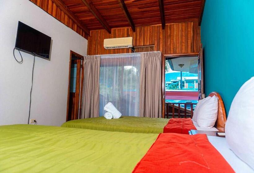 Номер Deluxe, Poshtel Arenal