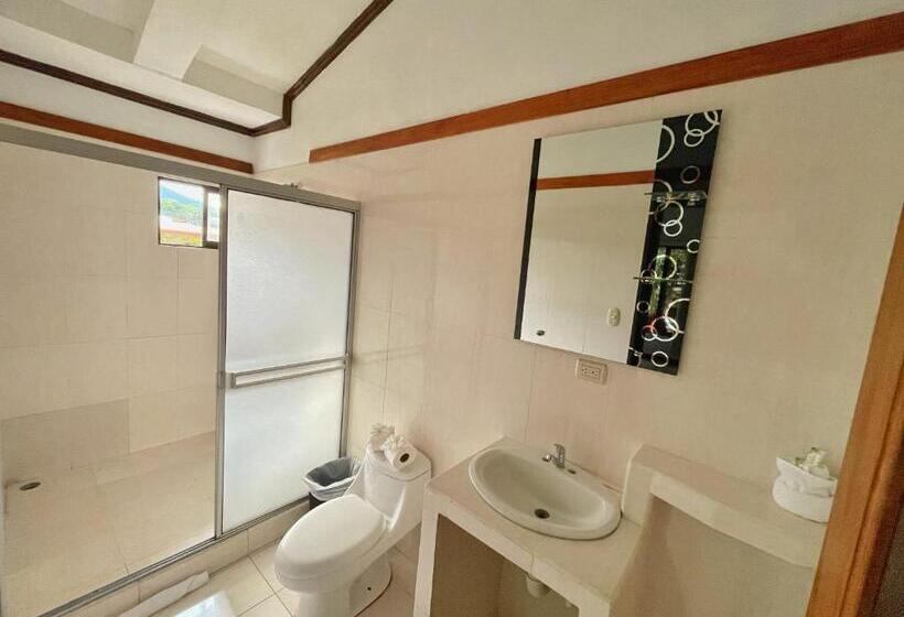 غرفة ديلوكس, Poshtel Arenal