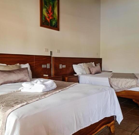 غرفة ديلوكس, Poshtel Arenal