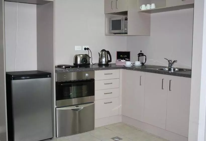 ２ベッドルームアパートメント, Quest On Ward Serviced Apartments