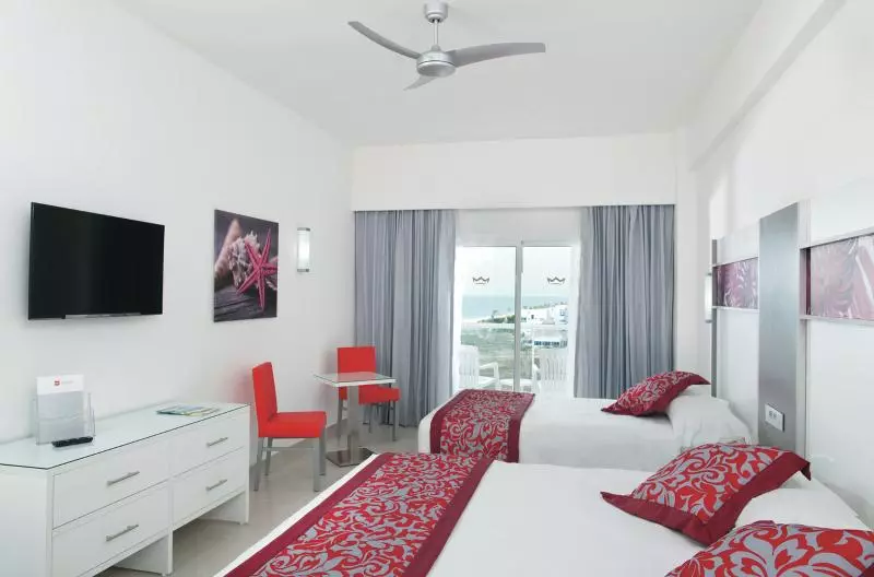 オーシャンビュースタンダードルーム, Hotel Riu Playa Blanca - All Inclusive