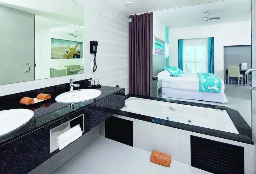 オーシャンビュースイート, Hotel Riu Playa Blanca - All Inclusive
