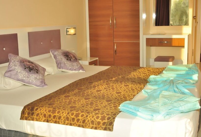 标准间, Saygılı Beach