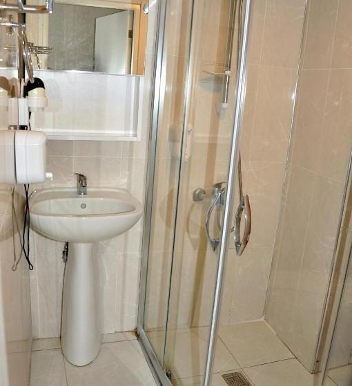 标准间, Saygılı Beach