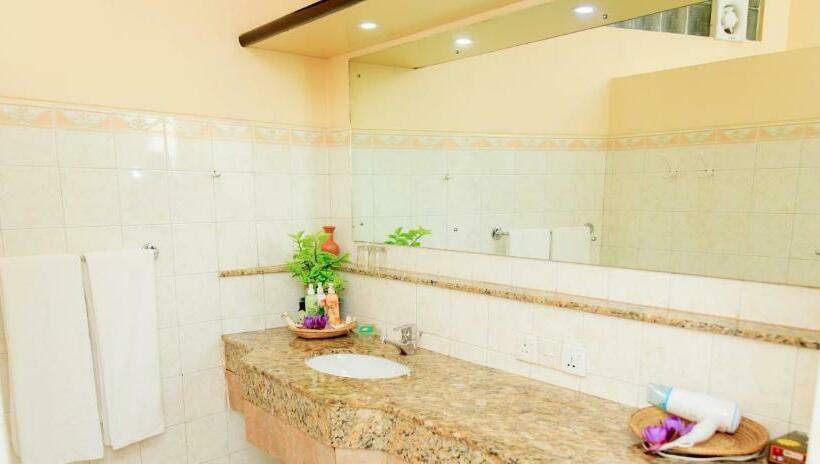 מיטת קינג בסוויטה, Ayurveda Spring Of Life