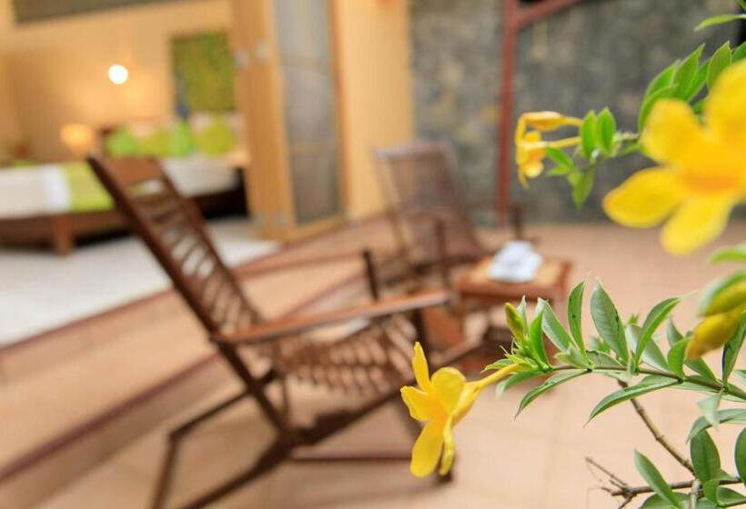 מיטת קינג בסוויטה, Ayurveda Spring Of Life