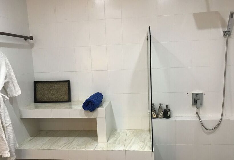 חדר סופריור, Taman Resort