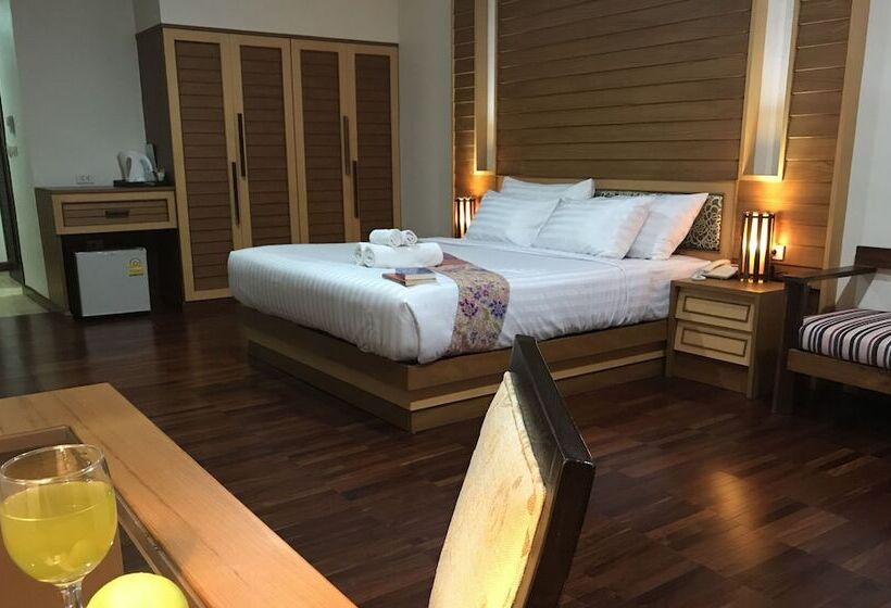 디럭스 룸, Taman Resort