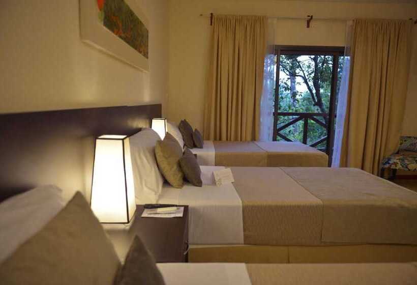 Трехместный Номер Deluxe, Village Cataratas