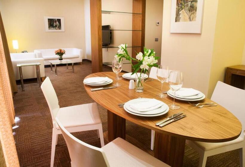 آپارتمان 1 خوابه, Landmark Hotel Baku